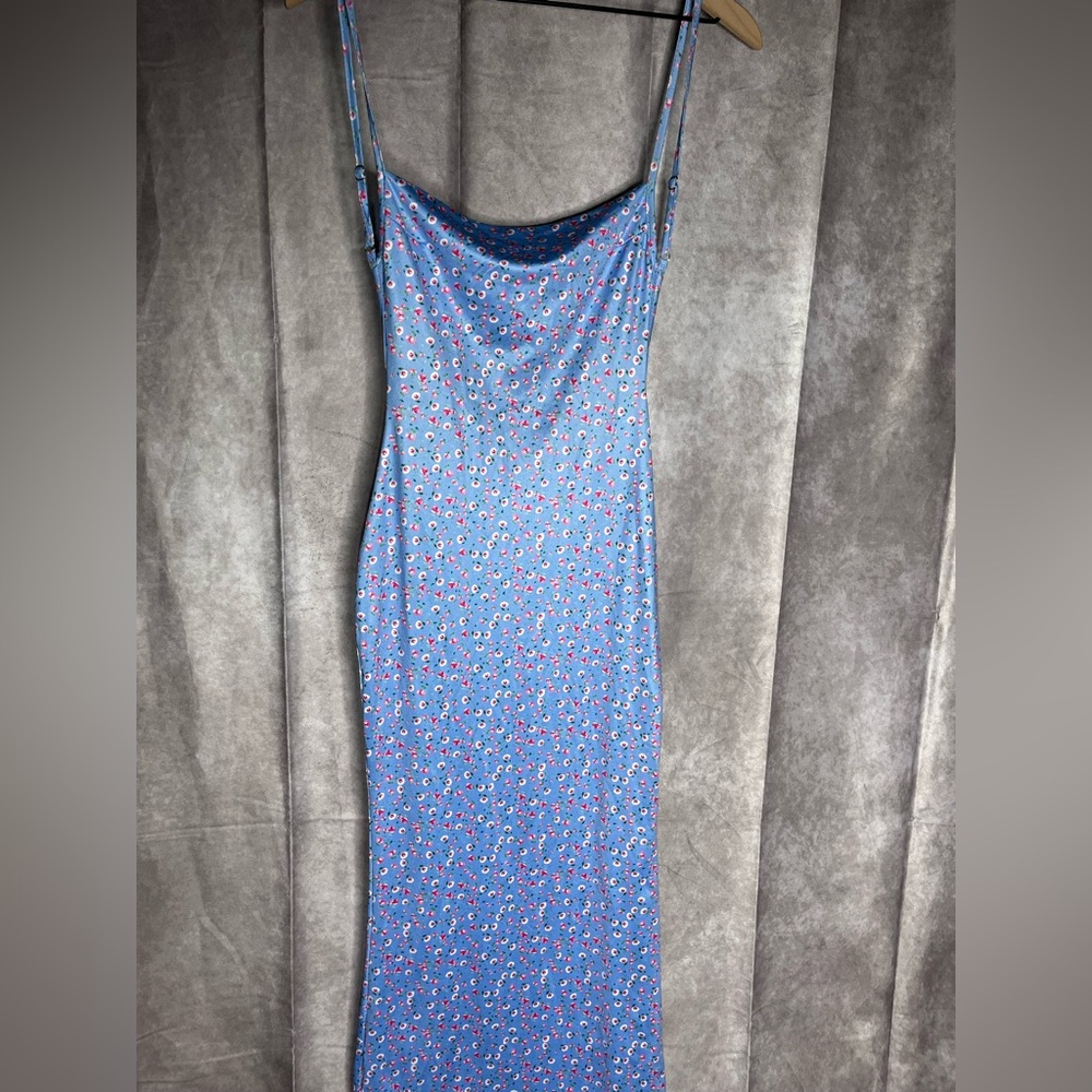 Floral Blue Sleeveless Bodycon dress
